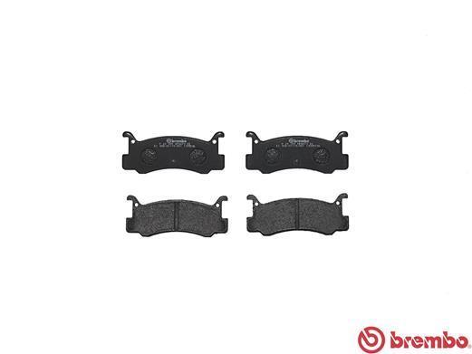 Jeu de 4 plaquettes de frein BREMBO ref. P 49 005