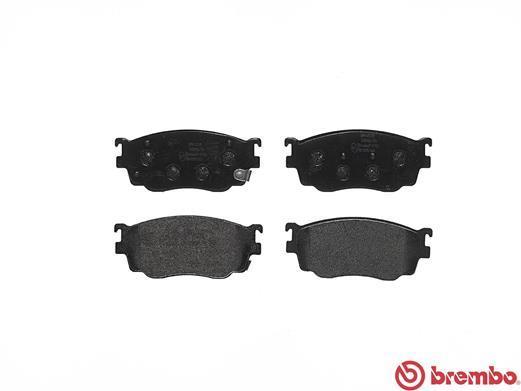 Jeu de 4 plaquettes de frein BREMBO ref. P 49 026