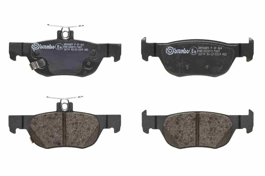 Jeu de 4 plaquettes de frein BREMBO ref. P 49 064