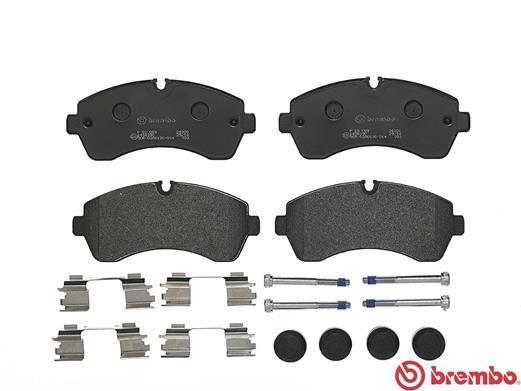 Jeu de 4 plaquettes de frein BREMBO P 50 059