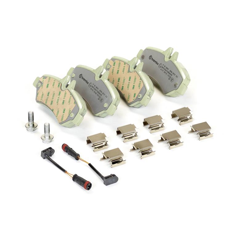 Jeu de 4 plaquettes de frein BREMBO P 50 084G