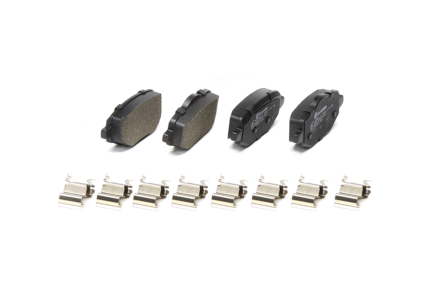 Jeu de 4 plaquettes de frein BREMBO ref. P 61 140