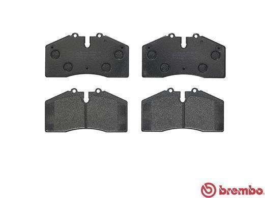 Jeu de 4 plaquettes de frein BREMBO ref. P 65 005