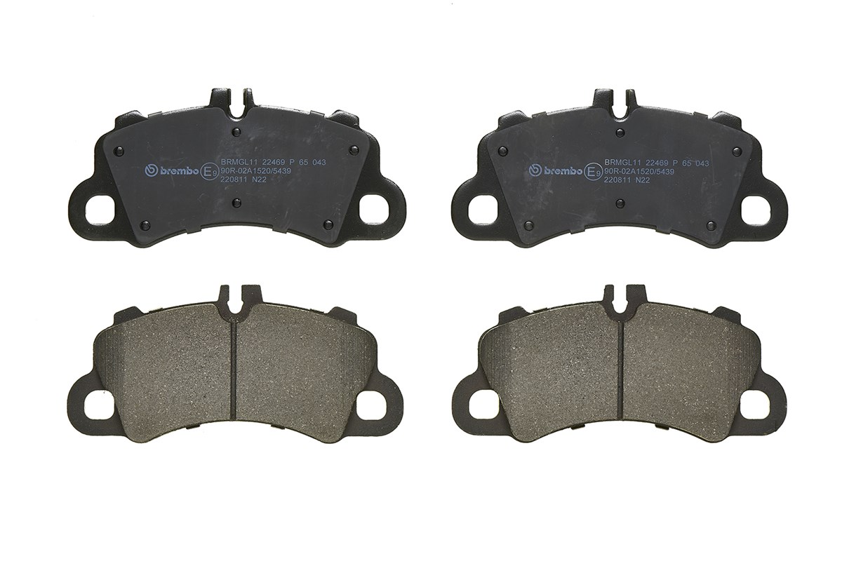 Jeu de 4 plaquettes de frein BREMBO ref. P 65 043
