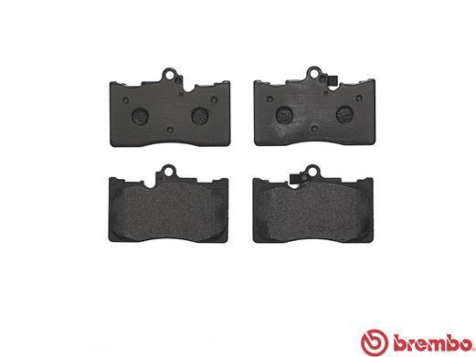 Jeu de 4 plaquettes de frein BREMBO ref. P 83 072