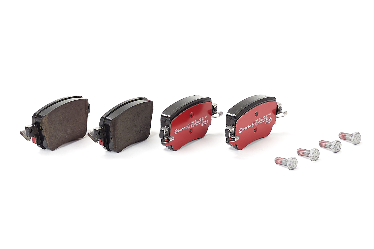 Jeu de 4 plaquettes de frein BREMBO ref. P 85 135X