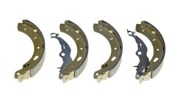 Jeu de 4 mâchoires de frein (Garniture de frein à tambour) BREMBO ref. S 24 551