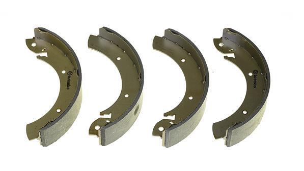 Jeu de 4 mâchoires de frein (Garniture de frein à tambour) BREMBO S 68 516