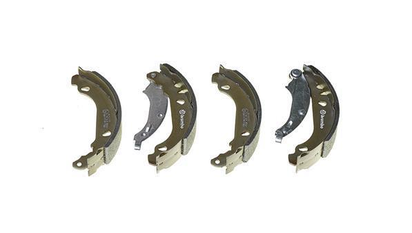 Jeu de 4 mâchoires de frein (Garniture de frein à tambour) BREMBO S 68 524