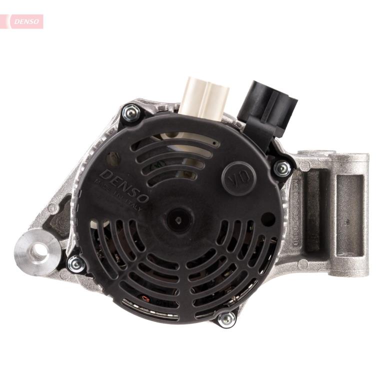 Alternateur DENSO ref. DAN588