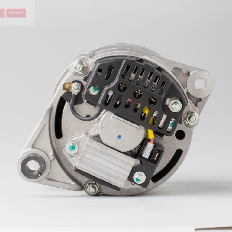 Alternateur DENSO DAN607