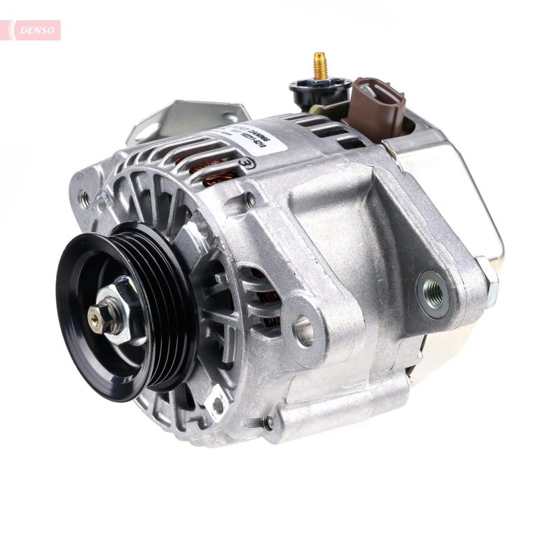 Alternateur DENSO DAN966