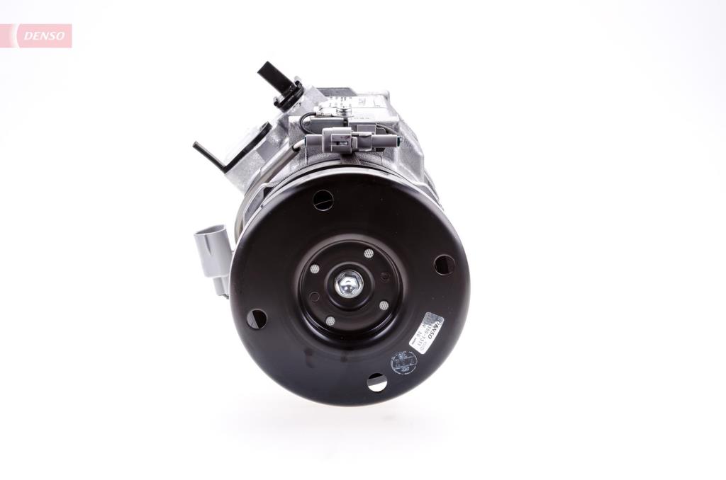 Compresor, aire acondicionado DENSO ref. DCP50131