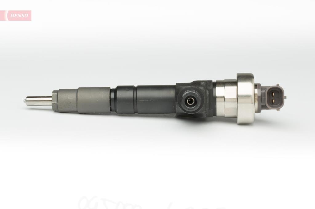 Inyector DENSO ref. DCRI106990