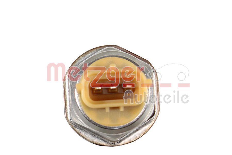 Sensor de pressão do combustível METZGER 0906471