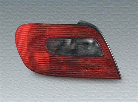 Feu arrière (Phare arrière) MAGNETI MARELLI 714025340801