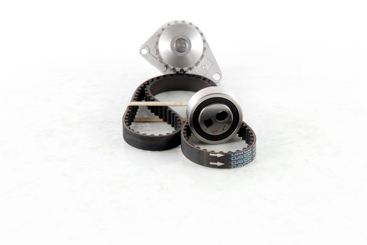 Pompe à eau + kit de courroie de distribution Lucas LKP001