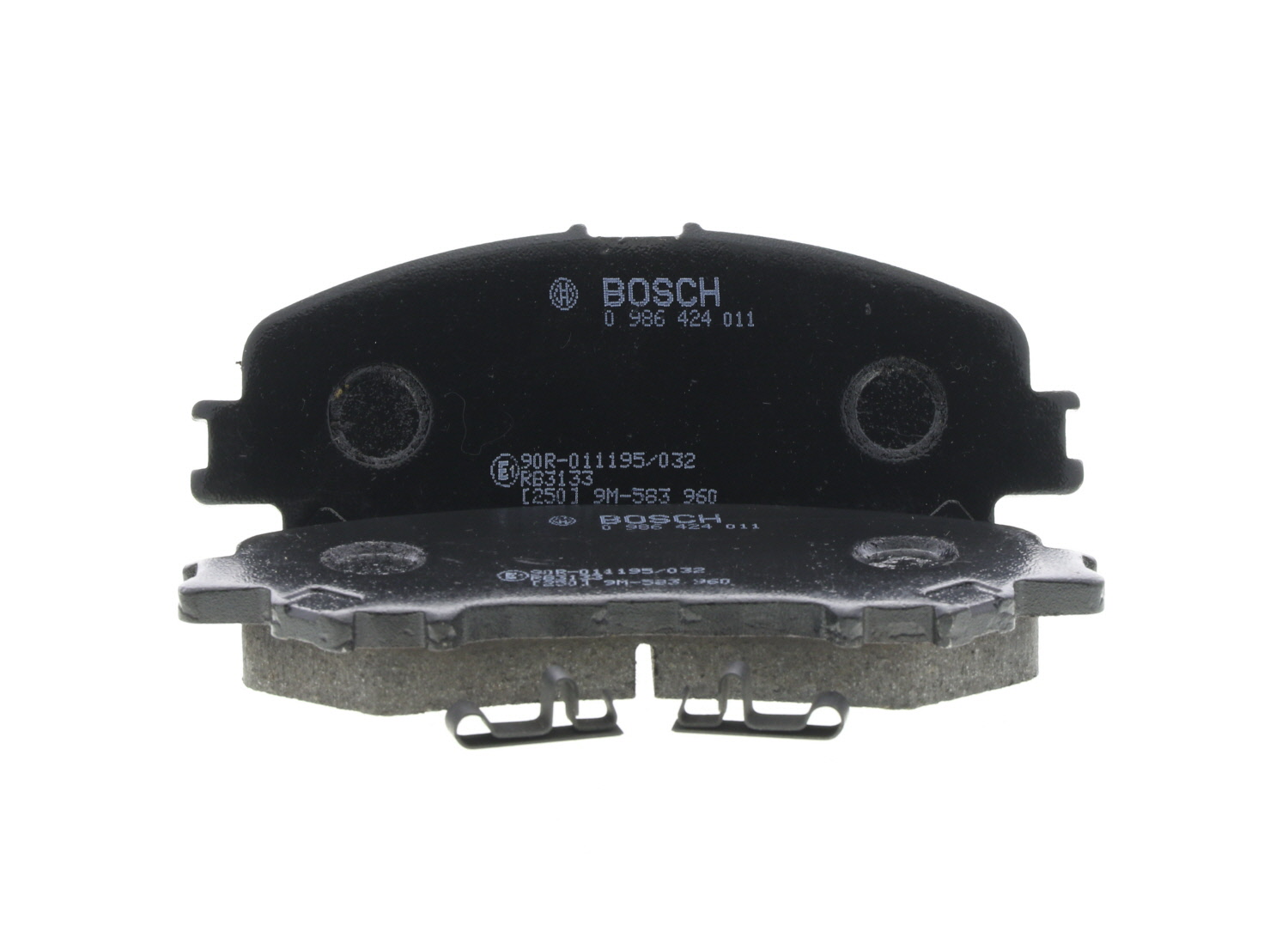 Jeu de 4 plaquettes de frein BOSCH 0 986 424 011