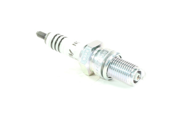 Vela de ignição NGK 5686