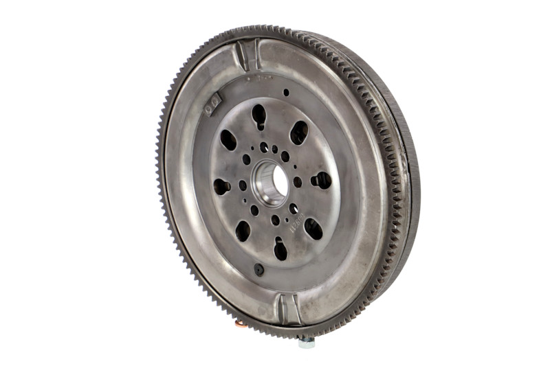 Volante motor REMANTE ref. 009-001-000034R