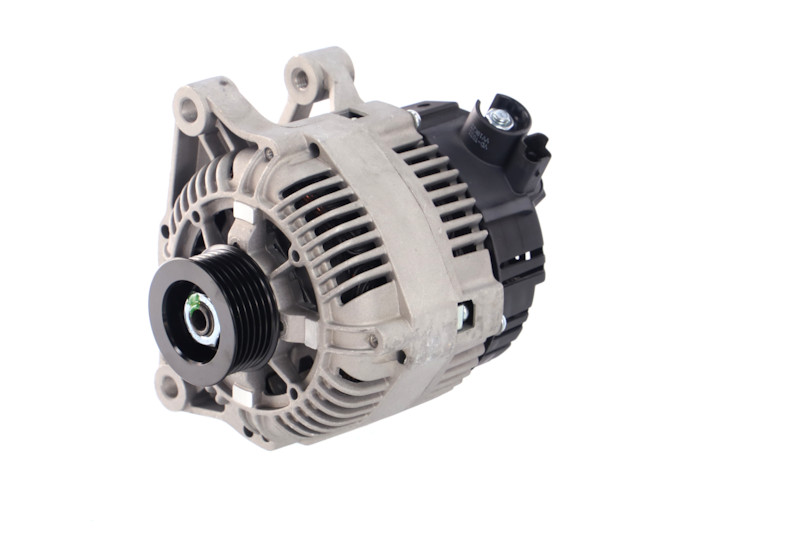 Alternador REMANTE ref. 011-003-000014R