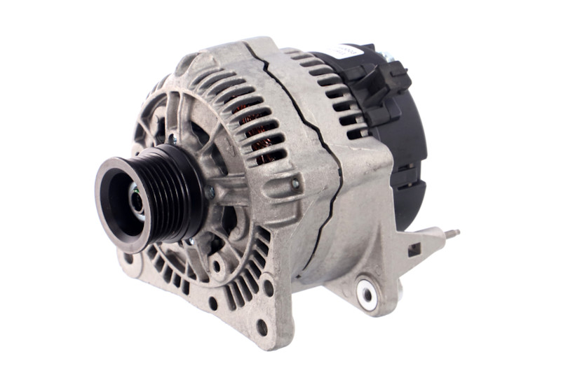Alternador REMANTE ref. 011-003-000015R
