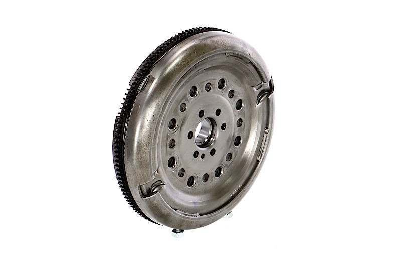 Volante motor REMANTE ref. 009-001-000093R