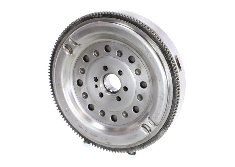 Volante motor REMANTE ref. 009-001-000122R