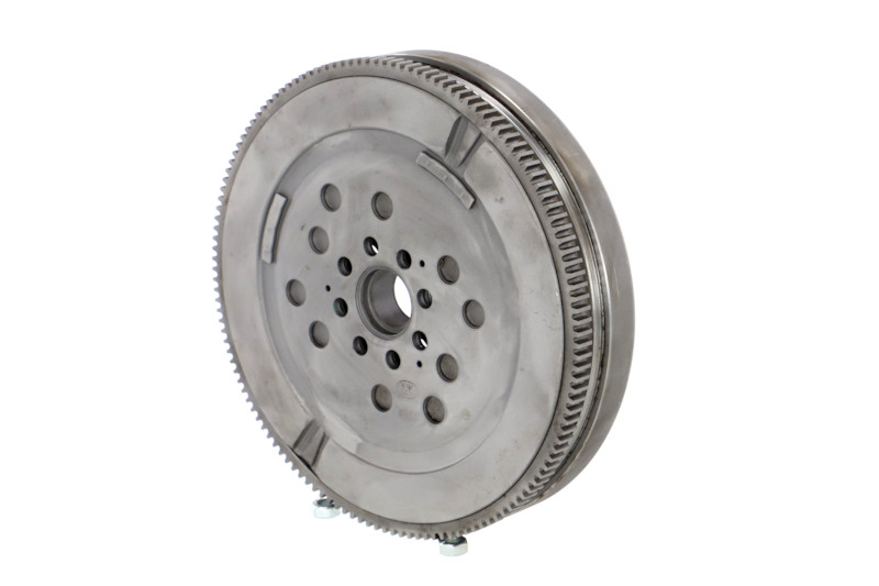 Volante motor REMANTE ref. 009-001-000033R