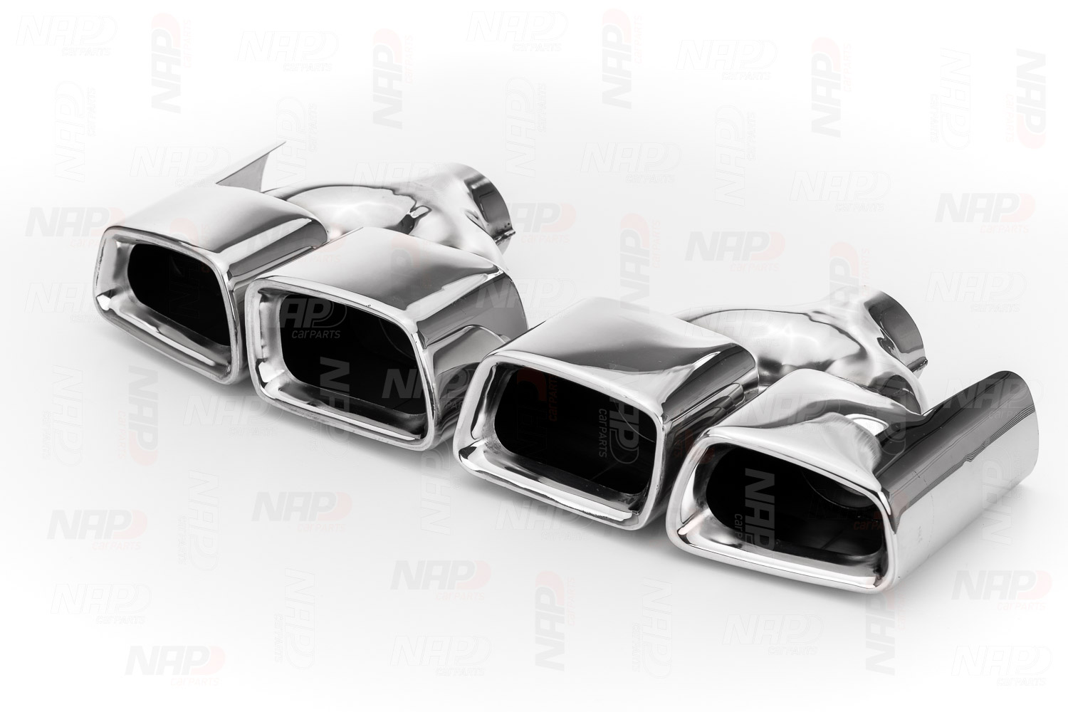 Déflecteur de tuyau de sortie NAP carPARTS CER10007