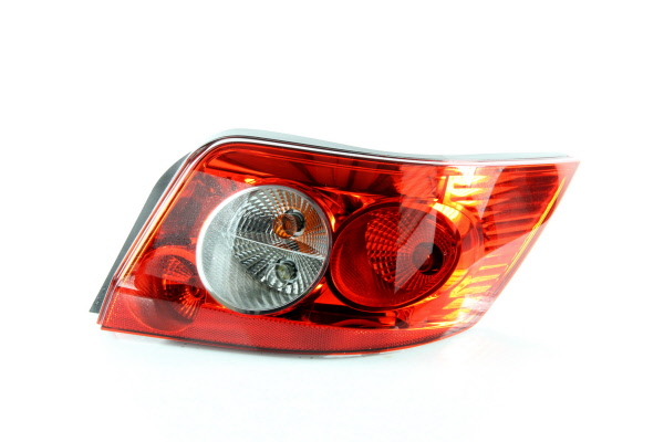 Feu arrière HELLA 2VP 008 736-121