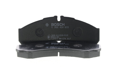 Jogo de 4 pastilhas de travão BOSCH ref. 0 986 424 833