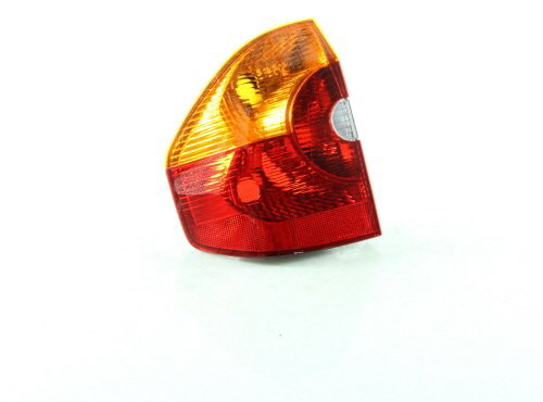 Feu arrière MAGNETI MARELLI 715001001101