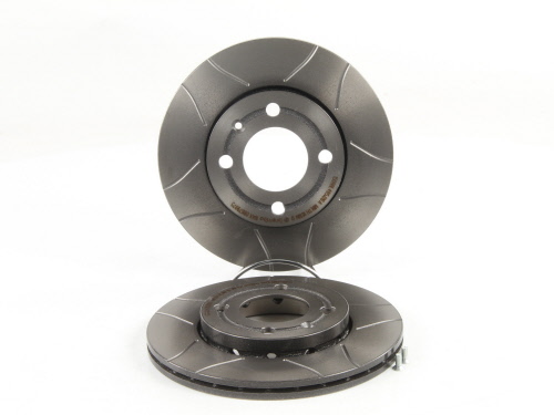 Discos de travão BREMBO ref. 09.6799.75