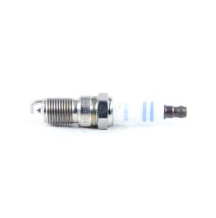 Bougie d'allumage BOSCH 0 242 240 620