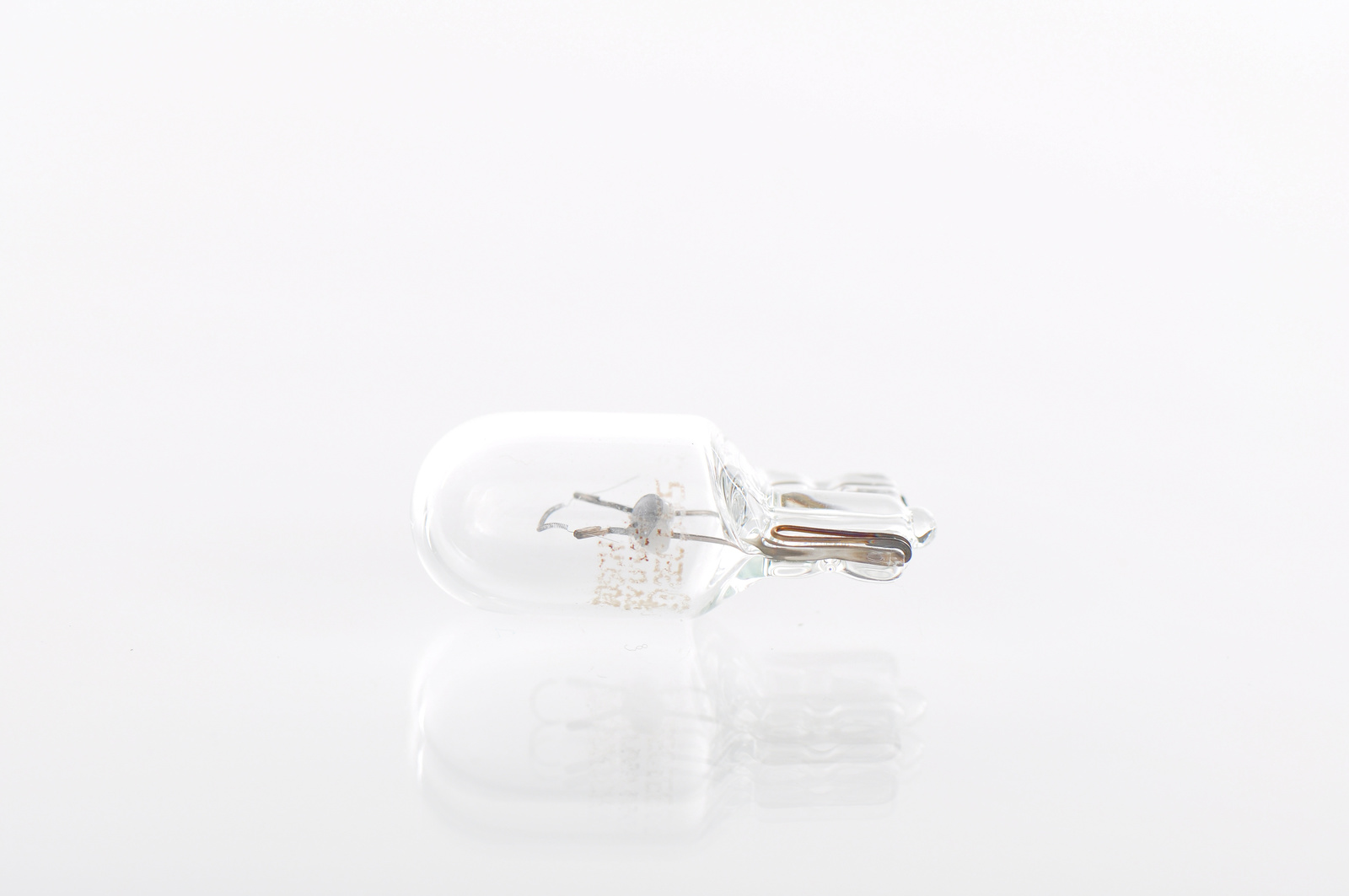 Ampoule BOSCH 10 ✕ W5W - ref. 1 987 302 206