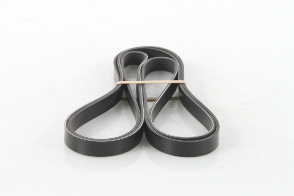 Courroie trapézoïdale à nervures DAYCO 6PK2870