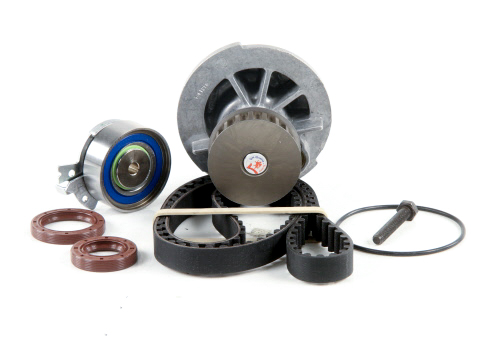 Pompe à eau + kit de courroie de distribution QUINTON HAZELL QBPK3311