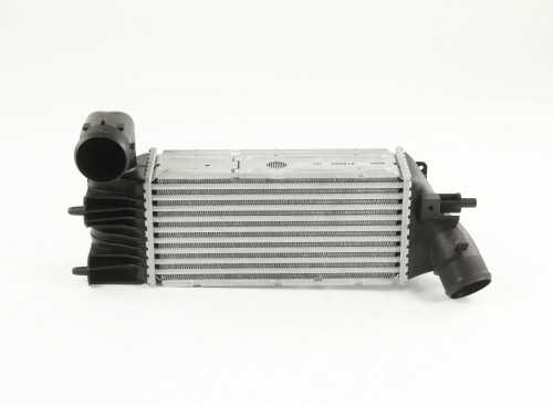 Radiador de admisión, intercooler VALEO ref. 818895