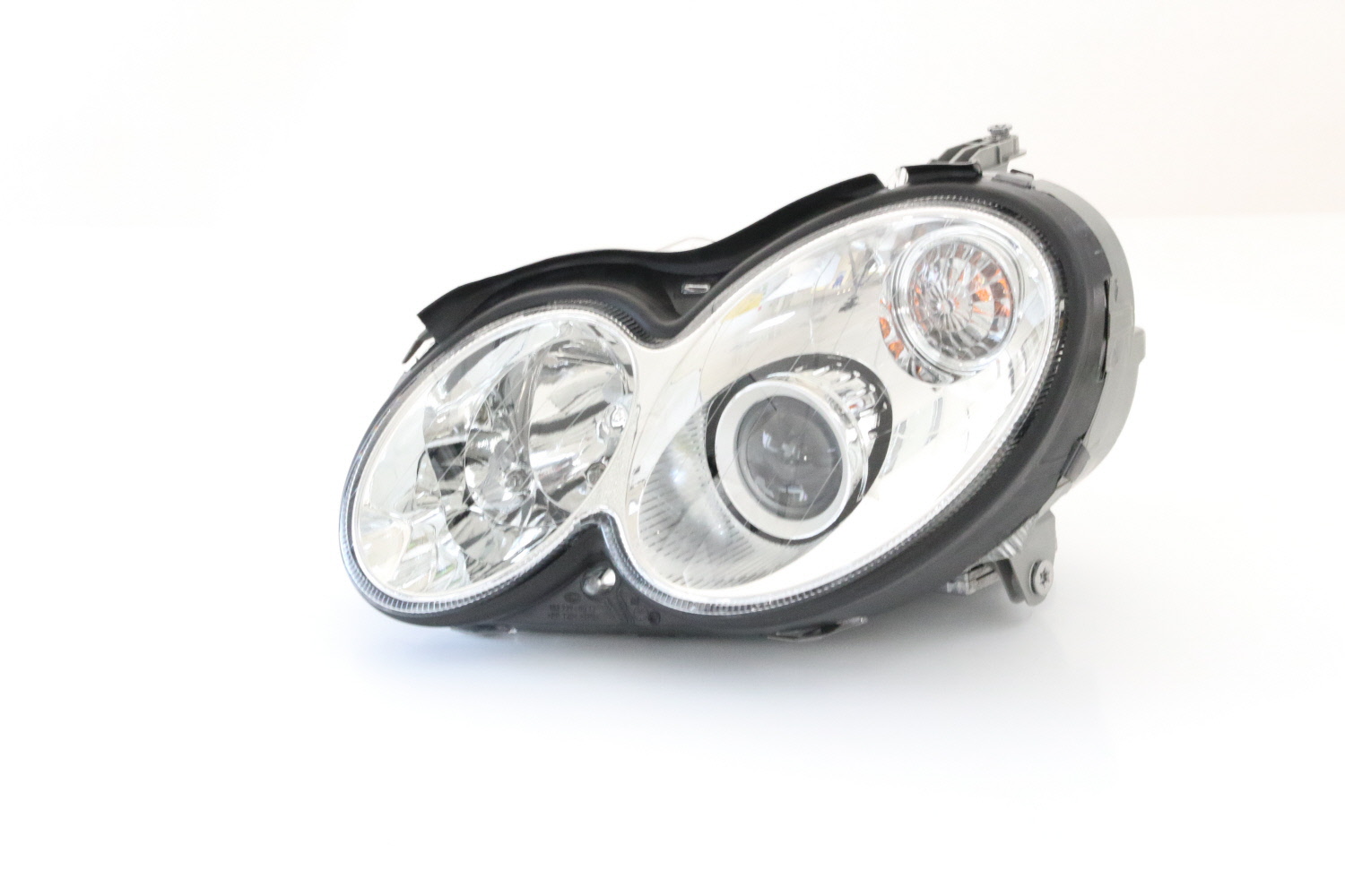 Projecteur principal HELLA 1DL 007 988-211