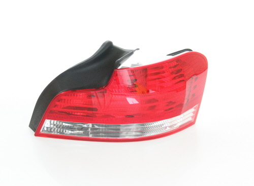 Feu arrière HELLA 2VP 009 615-101