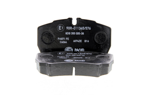 Jeu de 4 plaquettes de frein HELLA ref. 8DB 355 005-381