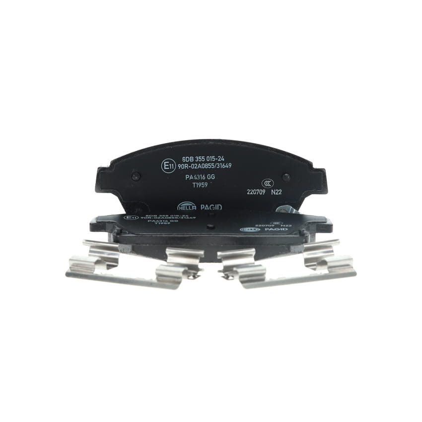 Jeu de 4 plaquettes de frein HELLA ref. 8DB 355 015-241