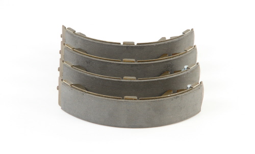 Jeu de 4 mâchoires de frein HELLA PAGID 8DB 355 002-301