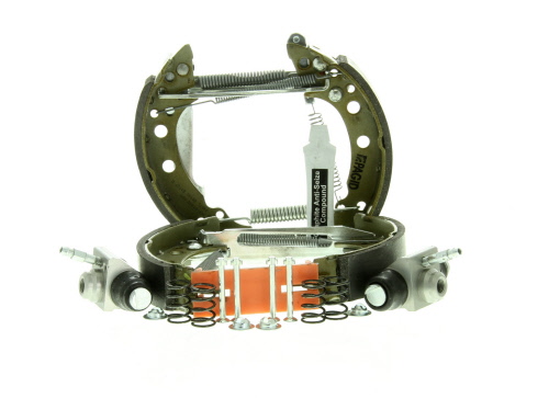 Kit de freins à tambours HELLA PAGID 8DB 355 005-241