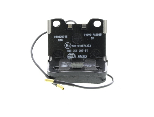 Jeu de 4 plaquettes de frein HELLA PAGID 8DB 355 007-811