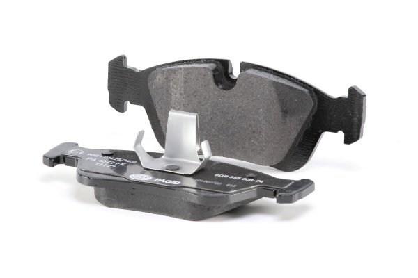 Jeu de 4 plaquettes de frein HELLA PAGID 8DB 355 008-741