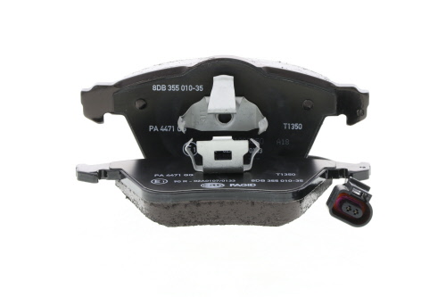 Jeu de 4 plaquettes de frein HELLA PAGID 8DB 355 010-351