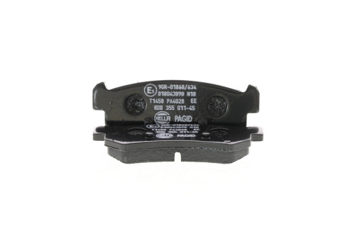 Jeu de 4 plaquettes de frein HELLA PAGID 8DB 355 011-451