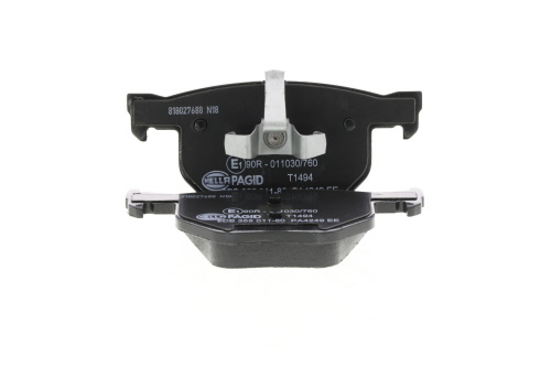 Jeu de 4 plaquettes de frein HELLA PAGID 8DB 355 011-801